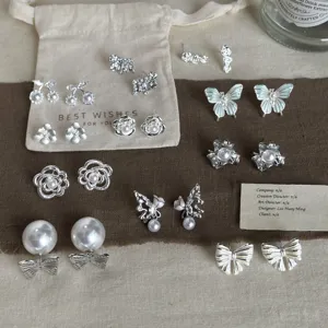 Elegant Silver Flower Butterfly Stud Earrings For Women Copper Inlaid Zirconia Artificial Pearl Light Luxury Jewelry