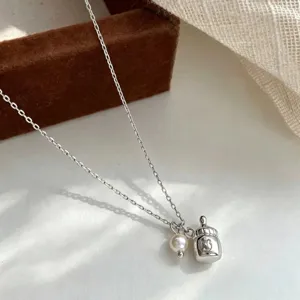 Exquisito Collar con Colgante de Biberón y Oso Aleación de Zinc Perla Artificial Cadena de Clavícula para Mujer Niñas Joyería Regalo