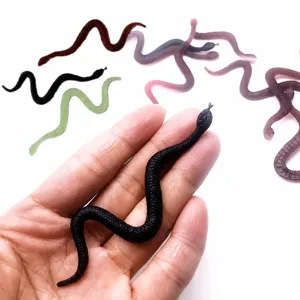 Simulation Snake Toy Mini PVC Model Prank Scary Joke Prop Halloween Party Favor Decorative Novelty