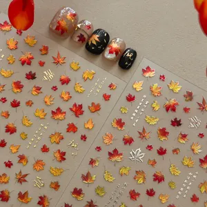 Pegatinas de Arte de Uñas en Relieve 3D Hoja de Arce Otoño Invierno Estilo Japonés Autoadhesivo Hojas Caídas Diseño de Caligrafía Calcomanías de Uñas para Decoración de Manicura Mujer