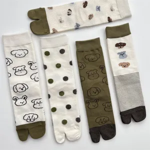 Chaussettes Tabi Japonaises Mignonnes Chien Dessin Animé Femmes Coton Respirant Orteils Séparés Chaussettes Mi-mollet à Pois Rayées