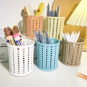 Simple Multi-functional Hollow Woven Pen Holder Plastic Imitation Rattan Pencil Cup Desk Organizer Storage Bucket For Office School