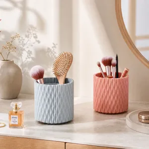 Porte-Pinceaux De Maquillage Rotatif Grande Capacité PP Plastique Organisateur De Bureau Pour Pinceaux Rouges À Lèvres Stylos Étanche Texture Ondulée