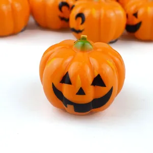 Macchinine Giocattolo a Retrocarica a Forma di Zucca di Halloween Mini Veicoli Arancioni per Regali Feste Bambini