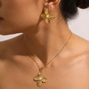 Set di Gioielli in Acciaio Inossidabile Placcato Oro con Perla Artificiale Collana con Pendente a Fiore Stella Marina Cuore e Orecchini