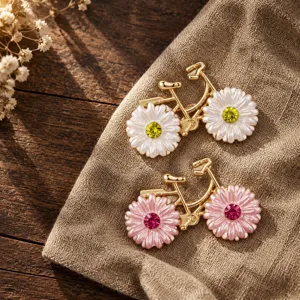 Spilla da Bicicletta con Margherita in Lega di Strass Vintage Squisito Design Floreale Gioielli di Lusso Leggeri Accessorio per Donna