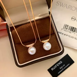 18K Verguld Koper Kunstparel Hanger Halsketting Zirconia Glimlach Box Ketting Choker Voor Vrouwen Lichte Luxe Dagelijkse Sieraden