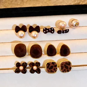 Vintage Leopardenmuster Beflockung Schleife Künstliche Perle Ohrstecker Für Damen 925 Silberstift Legierung Retro Eleganter Schmuck