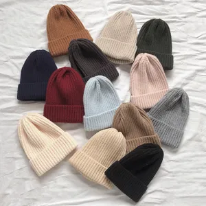 Dames Winter Snoepkleuren Gebreide Muts Verdikte Warme Ribgebreide Puntige Hoed Effen Casual Veelzijdige Zachte Hoofdbedekking