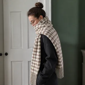 Winter Thickened Plaid Scarf For Women Vintage Elegant Fringe Shawl Warm Polyester Knitted Scarf Soft Neck Warmer Wrap