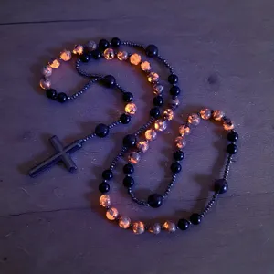 Collana Rosario in Perline di Ossidiana Naturale Yooperlite Ciondolo Croce di Cristallo Gioielli Artigianali Retro Western