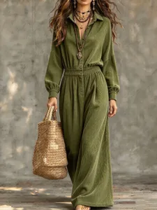 Combinaison en velours côtelé vert olive, col boutonné et taille élastique, jambes larges