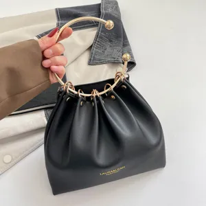 Borsa a Mano Nuvola Increspata da Donna in Pelle PU Manico Tondo in Metallo Borsa a Secchiello Vintage Francese Elegante Borsa da Sera
