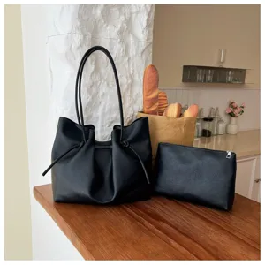 Borsa Tote in Pelle PU Vintage di Grande Capacità per Donna Moda Borsa a Tracolla Pieghettata Morbida Borsa a Mano Sottobraccio Casual da Pendolare