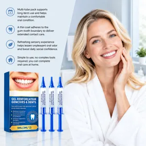 Donna sorridente che tocca la guancia accanto a una scatola blu di gel e tre applicatori