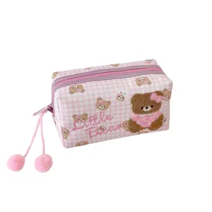 Rosa karierte Kosmetiktasche mit Bärenmotiv, Stickerei und flauschigem Pompon am Reißverschluss