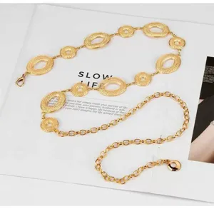 Gouden heupketting met opengewerkte ovale en ronde schakels, karabijnhaak en verlengketting