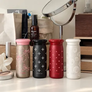 Mini Tazza Termica In Puro Titanio Sottovuoto Portatile Di Lusso Tascabile Bottiglia D'acqua Per Donna Set Regalo Piccola Fiaschetta In Titanio