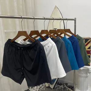 Pantaloncini da Mare da Uomo ad Asciugatura Rapida Con Fodera in Rete Vita Elastica Coulisse Regolabile Pantaloncini Sportivi Casual
