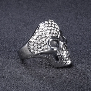 Sparkling titanium steel skull ring with inlaid rhinestones and silver-plated finish