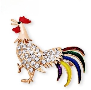 Sparkling crystal rhinestone rooster brooch pin, luxury gold plated enamel animal lapel jewelry.