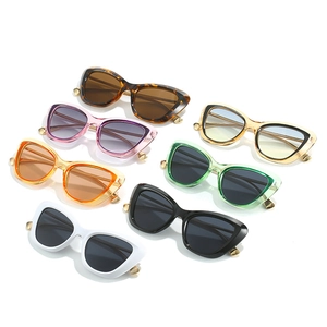 Stylish cat eye sunglasses with metal accents in various colors for UV protection