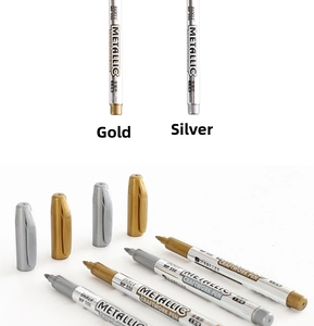 Detail of Baoke gold and silver metallic markers with fiber tips for DIY and signature