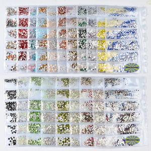 Stickers de pedrería multicolor para uñas en estuches de 6 rejillas para manicura DIY
