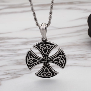 Vintage stainless steel Celtic cross pendant necklace for men with silver rope chain