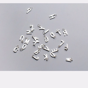 Collection de breloques lettres alphabet en argent S925 pour bijoux artisanaux