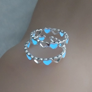 Luminous hollow heart-shaped adjustable open rings in silver finish glow in the dark