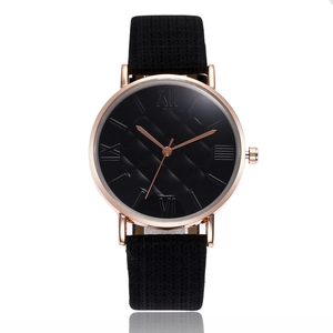 Fashion ultra-thin quartz watch with black grid strap and rose gold Roman numeral dial