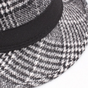 Men's wool felt fedora with houndstooth pattern and black decorative ribbon band