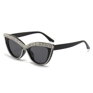Fashionable oversized cat eye sunglasses with rhinestones and black UV lenses