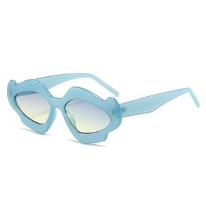 Light blue flower-shaped irregular wavy frame sunglasses with gradient lenses for women