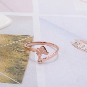 Bague Papillon Acier Titane Plaqué Or Rose 14K Finition Mate Zircon Anneau Ouvert Ajustable Bijoux Mode Femmes