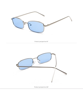 Primer plano de gafas de sol rectangulares azules con montura fina de metal plateado en blanco
