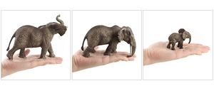 Gros plan de figurines d'éléphants réalistes montrant la texture de peau et la taille