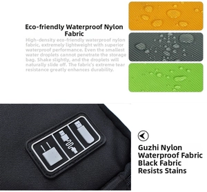 Dettaglio in nylon ad alta densità impermeabile per custodia di accessori digitali