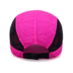 Breathable mesh sports baseball cap in rose red and black with adjustable back buckle