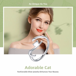 Close-up of S925 sterling silver adjustable cat ring showing fine polished metallic finish