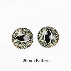 Detailed 20mm green reptile glass eye cabochons for DIY jewelry and doll making
