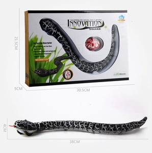 Infrared remote control snake toy with 38cm black textured body and retail packaging box