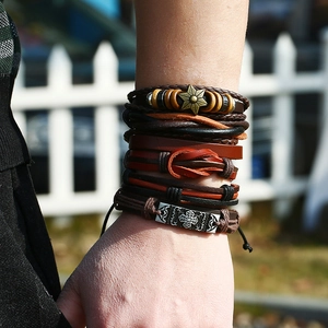 Retro multi-layer leather bracelet set with star charm and braided straps for men