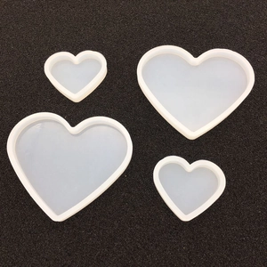4-piece heart-shaped DIY silicone mold set for resin casting and handmade crafts