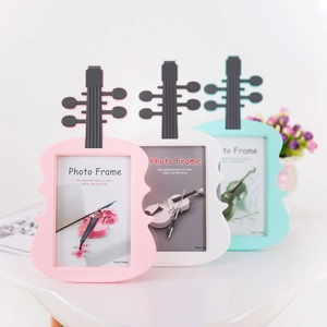 Creative violin shaped 135x173mm photo frames in pink white and light blue colors