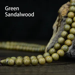 Bracelet de 108 perles en bois de santal vert d'Argentine avec texture naturelle
