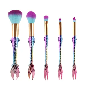 Set de 5 brochas de maquillaje sirena con mangos degradados y cerdas suaves bicolor