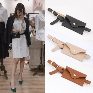 Women's minimalist envelope fanny pack in PU leather with adjustable waist belt strap