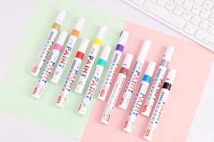 Detailed set of 6 waterproof oil-based paint markers with medium nib for various surfaces